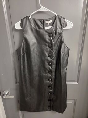 NWT Black Faux Leather Sleeveless Scalloped Button-Front Dress